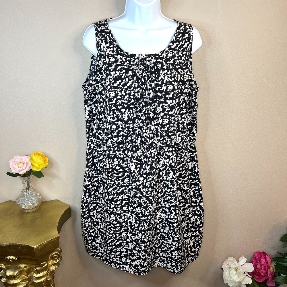 8 Ming By Mango Black And White Abstract Sleeveless Dress Womens M Medium
